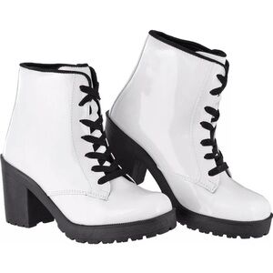 SHEIN Women’s White Lace-Up Combat Boots - Size 8.5